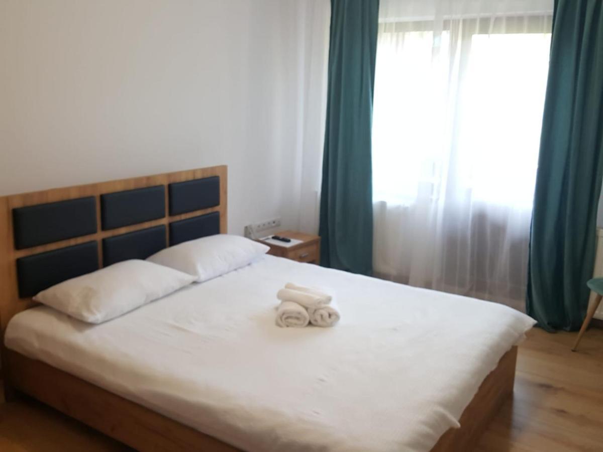 Hotel Casa Sura Sasilor Sibiu Habitación foto